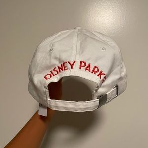 DISNEY 3 BALLOON HAT